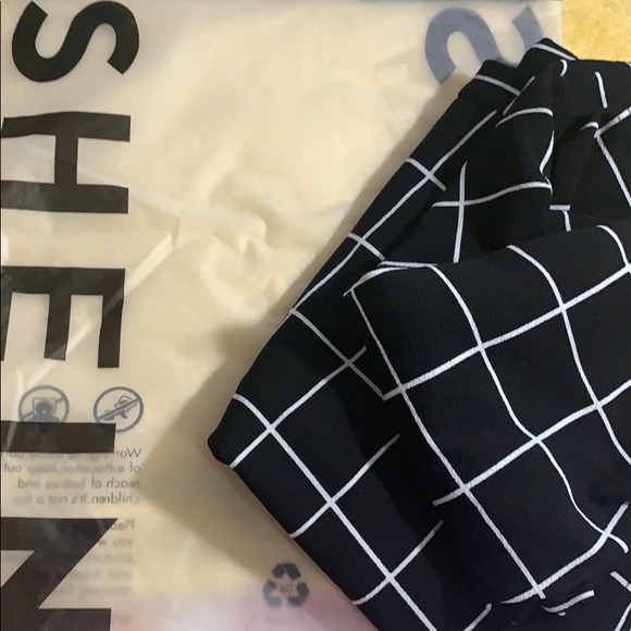 SHEIN CROP TOP & PENCIL SHIRT - Picture 6 of 8